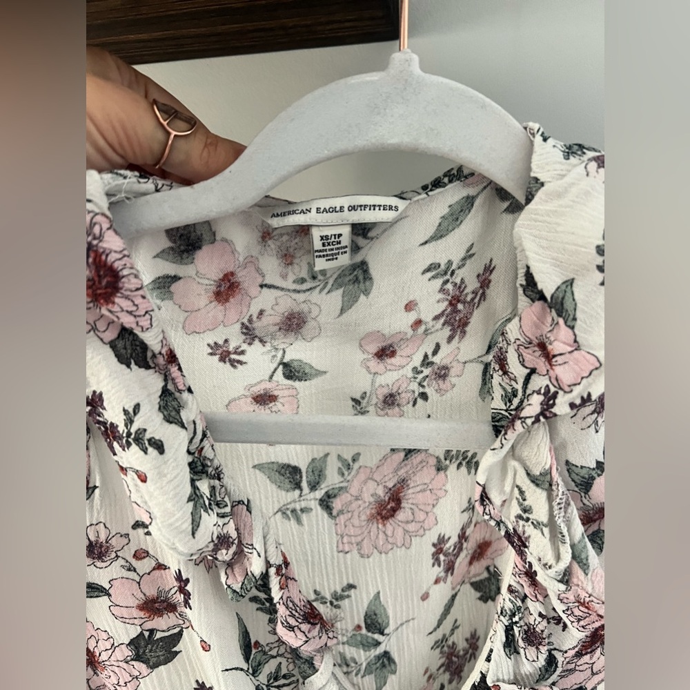 Blouse - Picture 2 of 3